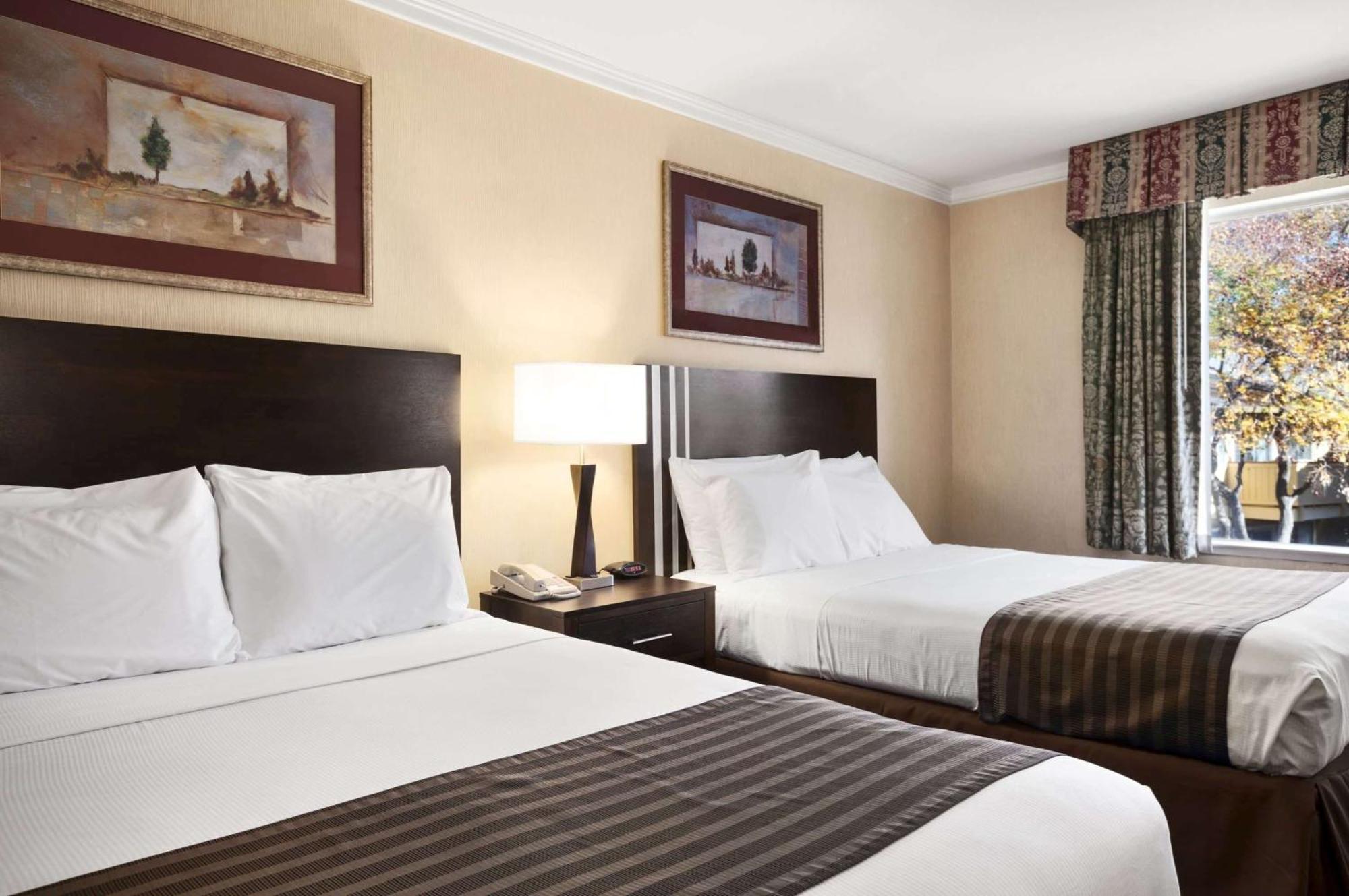 Days Inn By Wyndham Concord Exterior foto